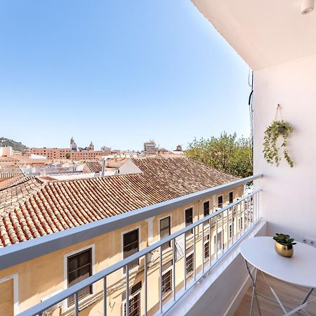 Bazan City Center Apartment Малага Экстерьер фото