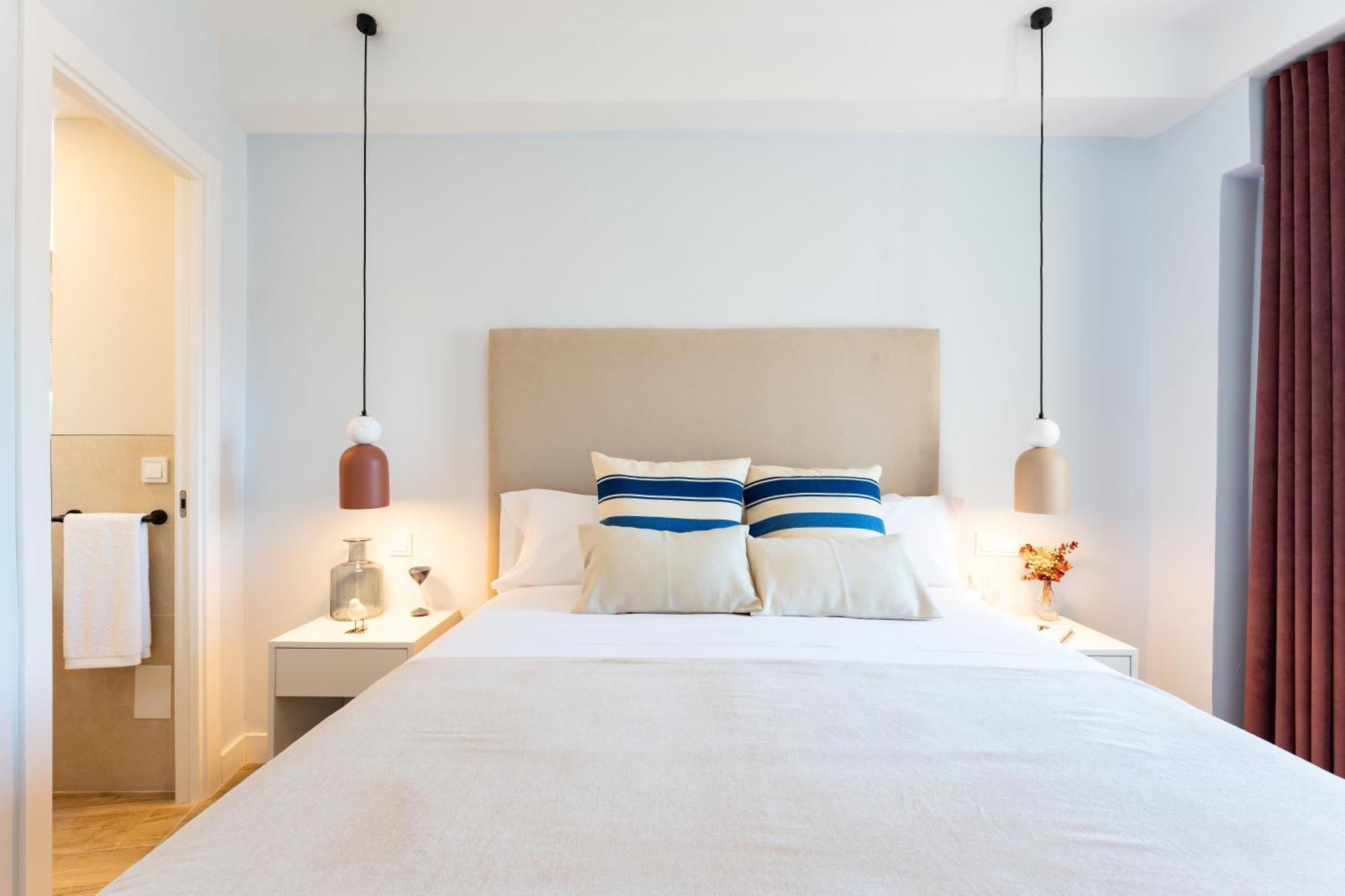 Bazan City Center Apartment Малага Экстерьер фото