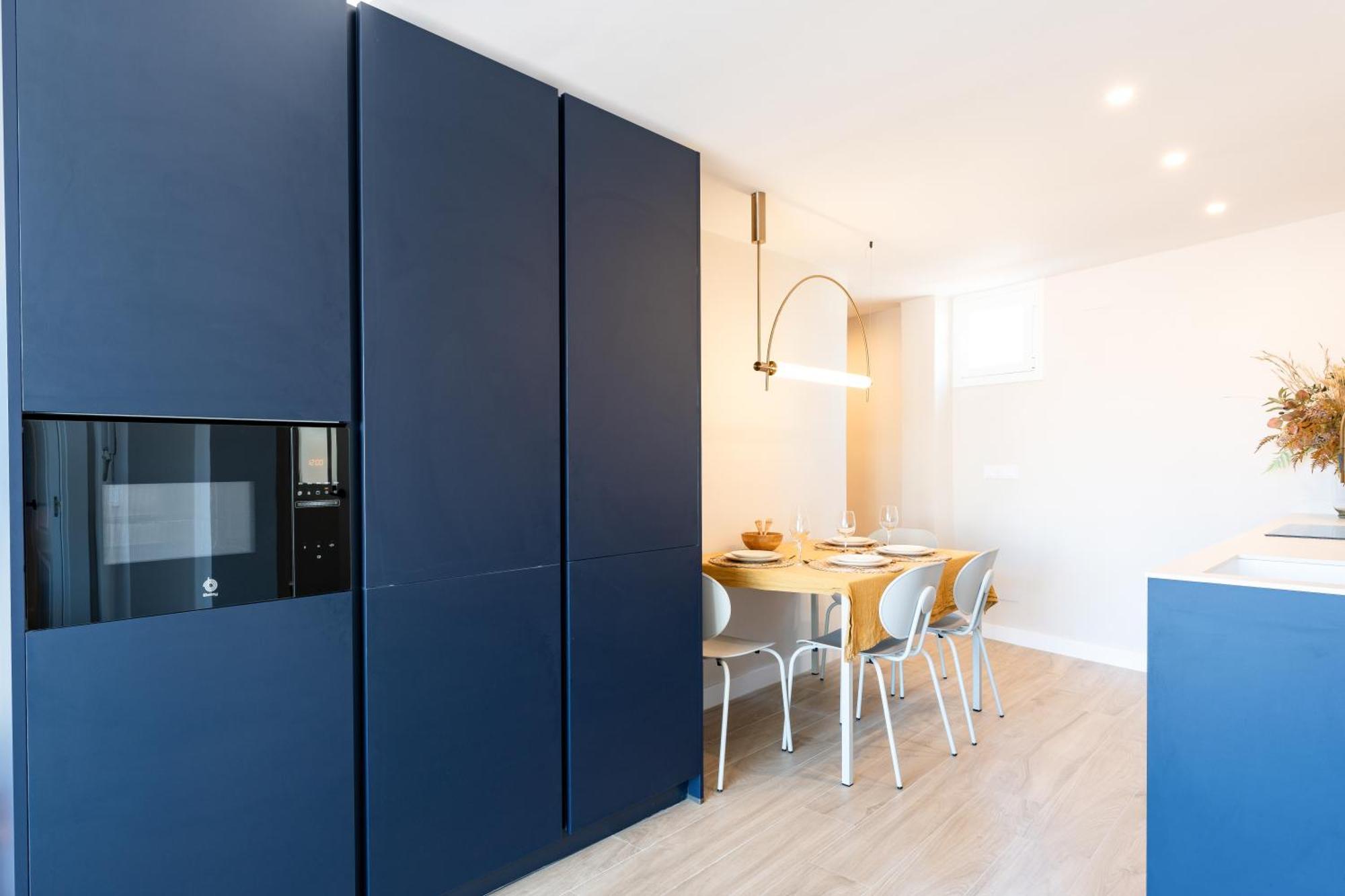 Bazan City Center Apartment Малага Экстерьер фото