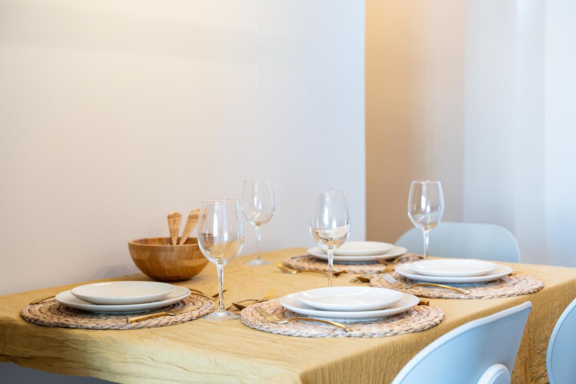 Bazan City Center Apartment Малага Экстерьер фото