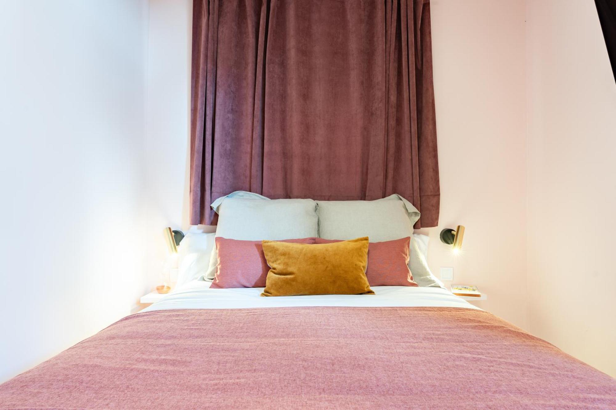 Bazan City Center Apartment Малага Экстерьер фото